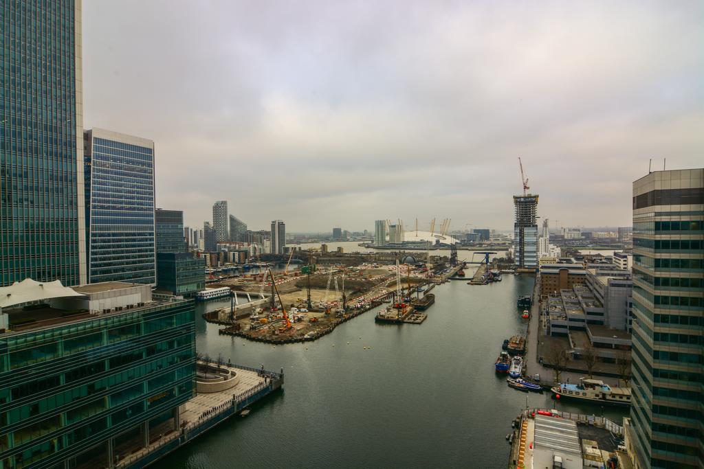 Canary Wharf - Corporate River View Apartments London Exterior photo