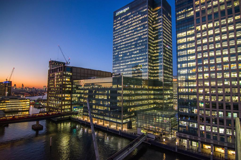 Canary Wharf - Corporate River View Apartments London Exterior photo