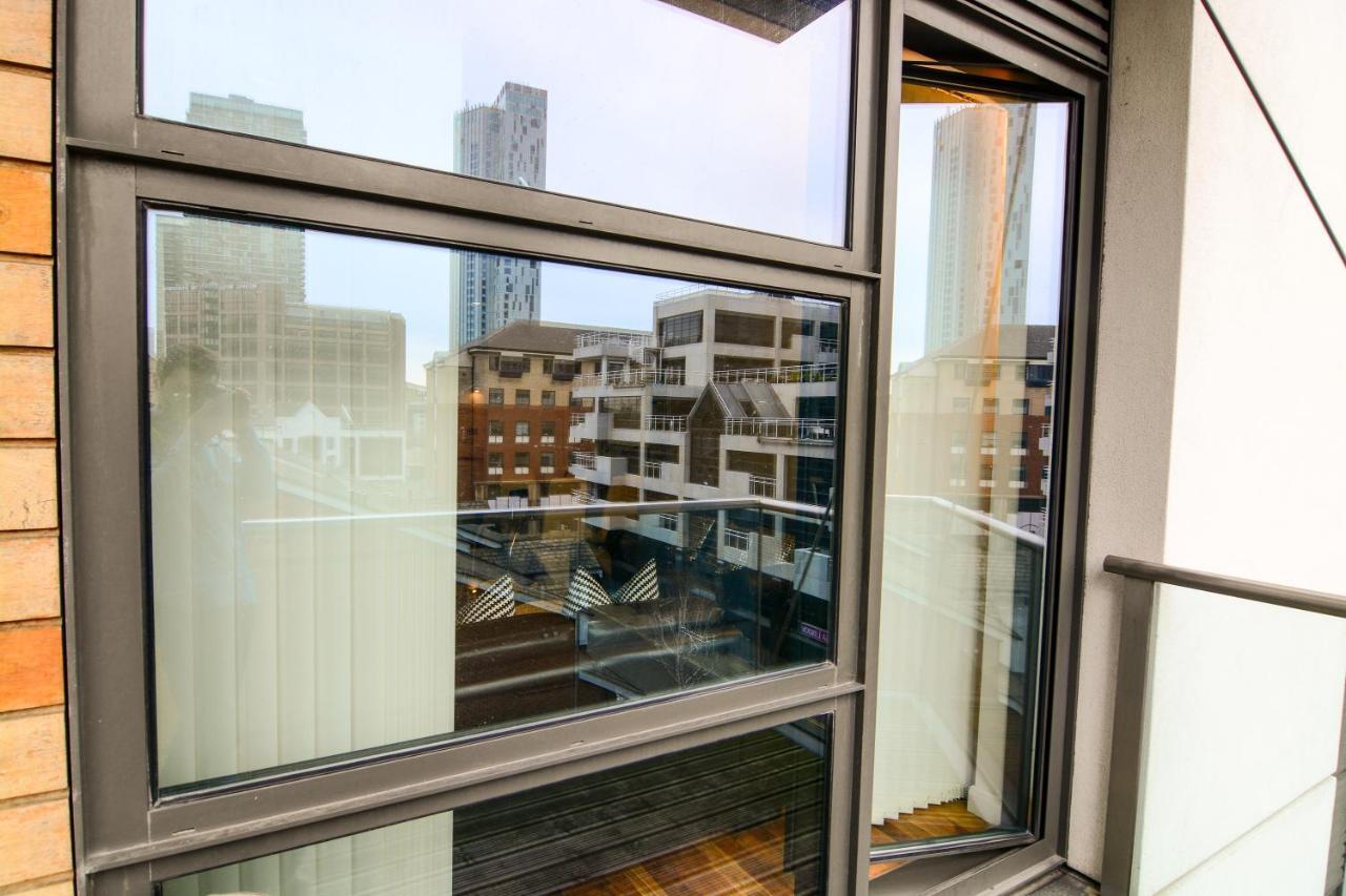 Canary Wharf - Corporate River View Apartments London Exterior photo
